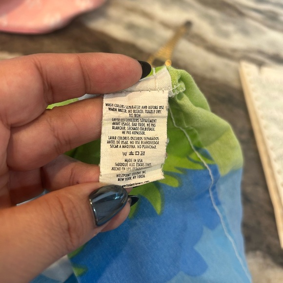 Vintage Disney Winnie the Pooh standard Pillowcase has wear stains made in USA - Picture 4 of 6